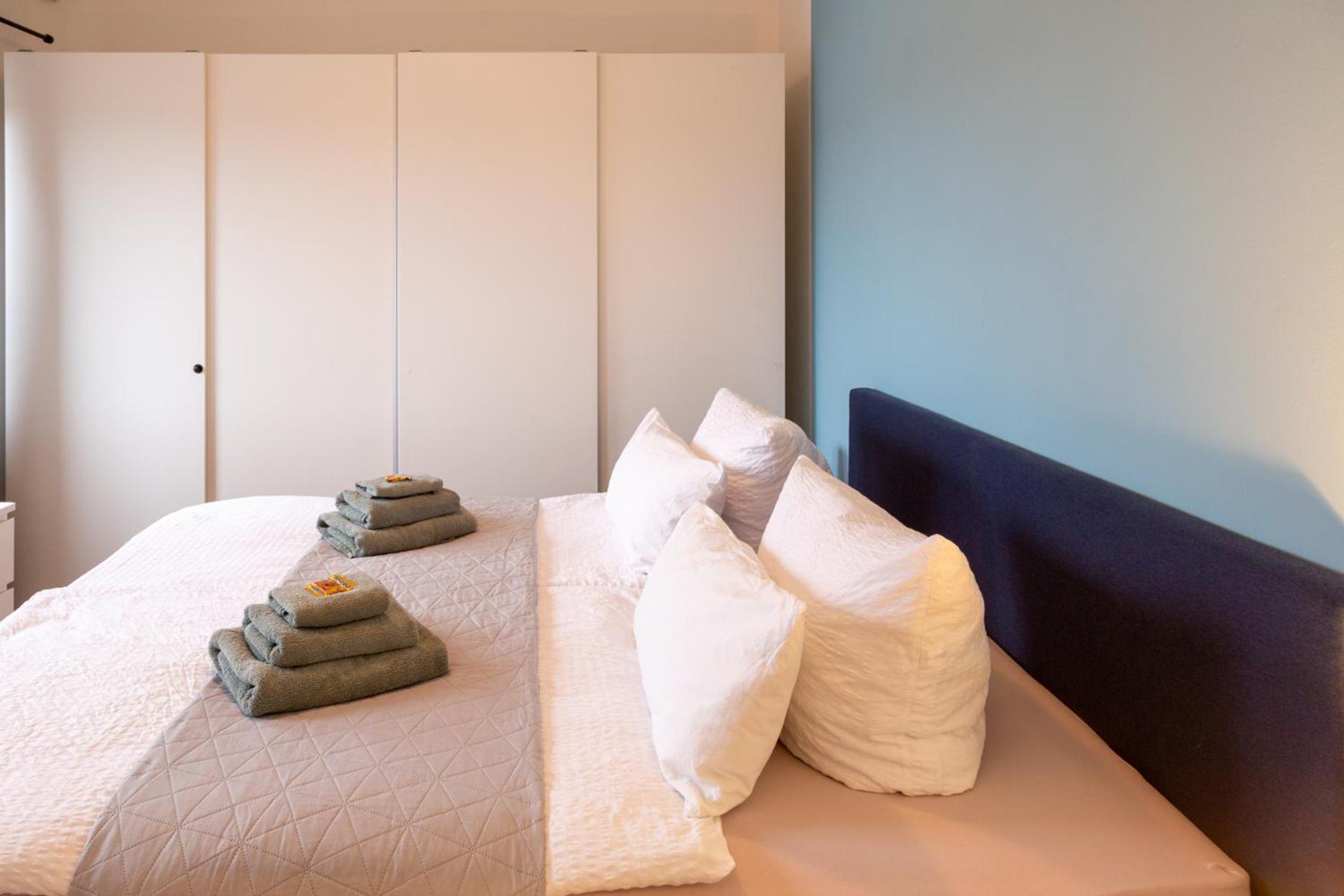 Apartamento Micasa Ol - Modernes Penthouse - Stellplatz - Kueche - Wlan - Dachterrasse Oldenburg Exterior foto